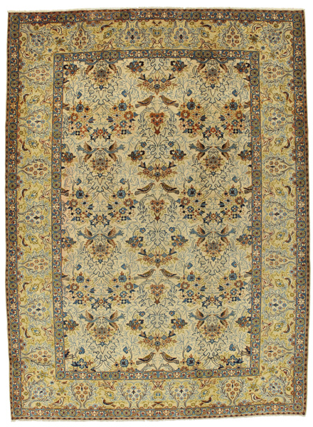 Isfahan - Antique Persian Rug 318x233