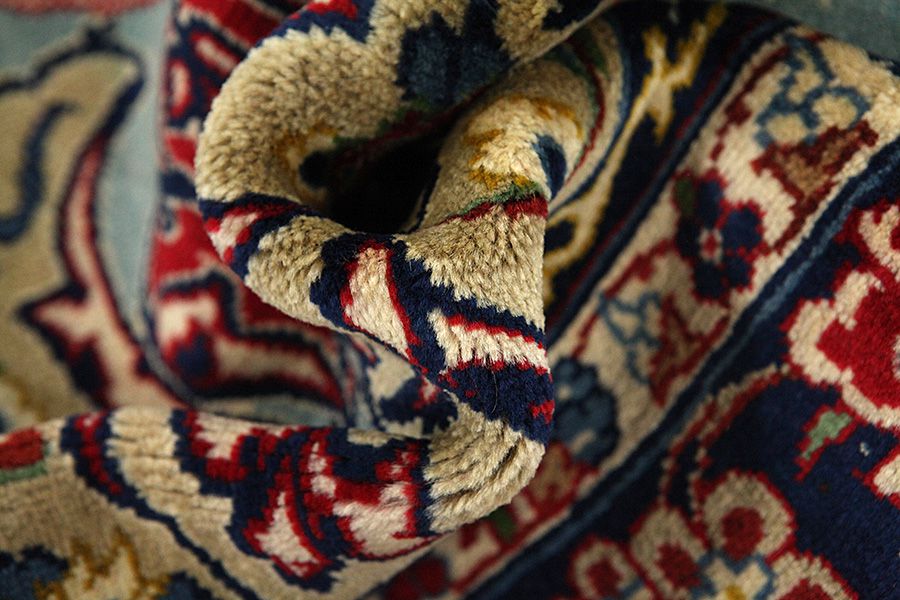 Isfahan Persian Rug 356x246 - Picture 6