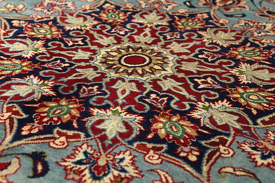 Isfahan Persian Rug 356x246 - Picture 8