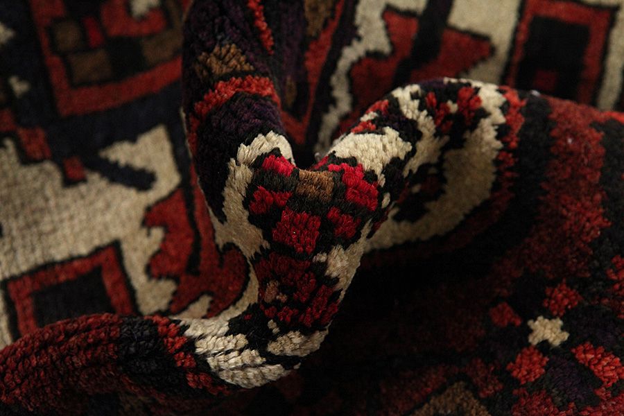 Bakhtiari Persian Rug 296x204 - Picture 6