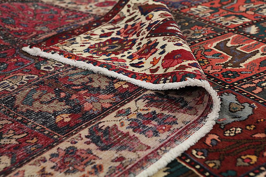 Bakhtiari - Garden Persian Rug 319x229 - Picture 4