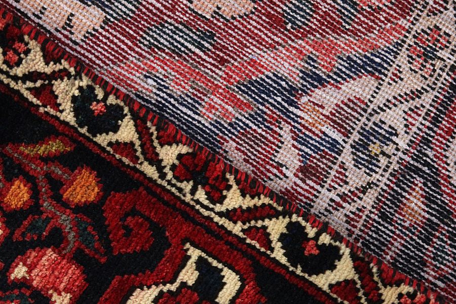Bakhtiari Persian Rug 310x205 - Picture 5