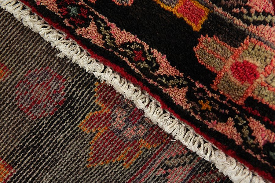 Lilian - Sarouk Persian Rug 268x138 - Picture 5