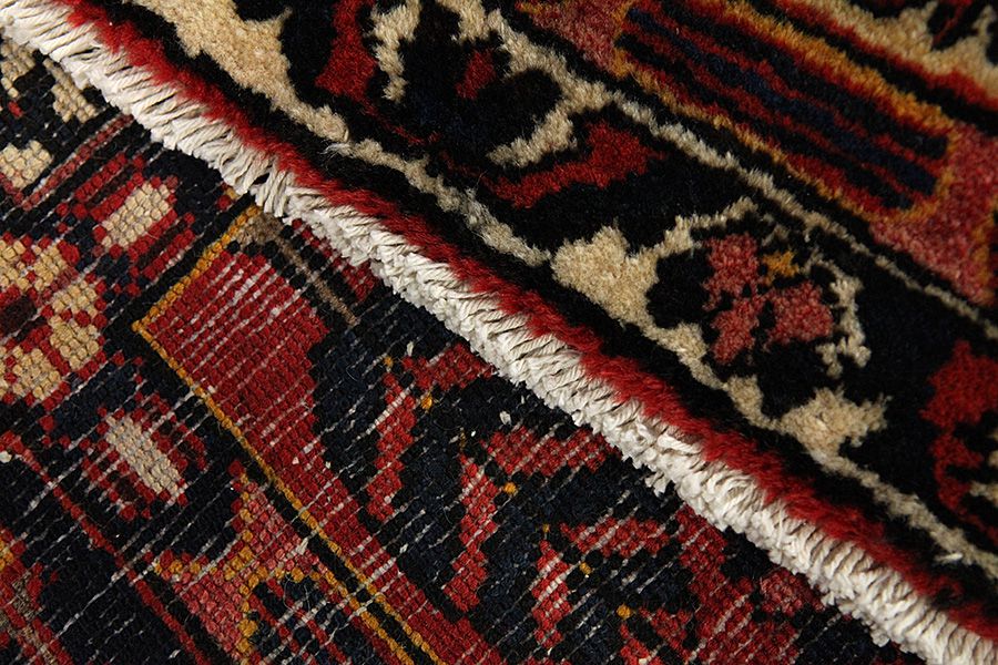 Bakhtiari Persian Rug 240x150 - Picture 5