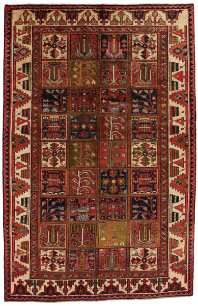 Bakhtiari Persian Rug 292x189