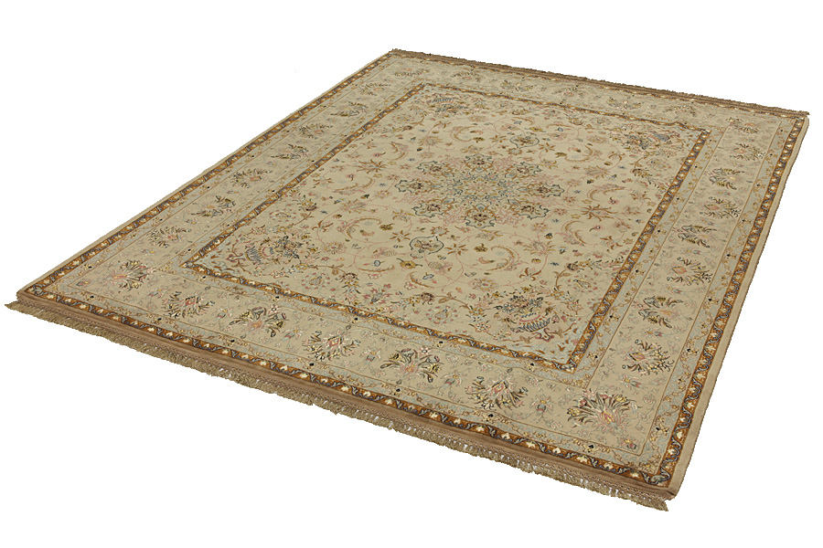 Isfahan Persian Rug 242x196 - Picture 2