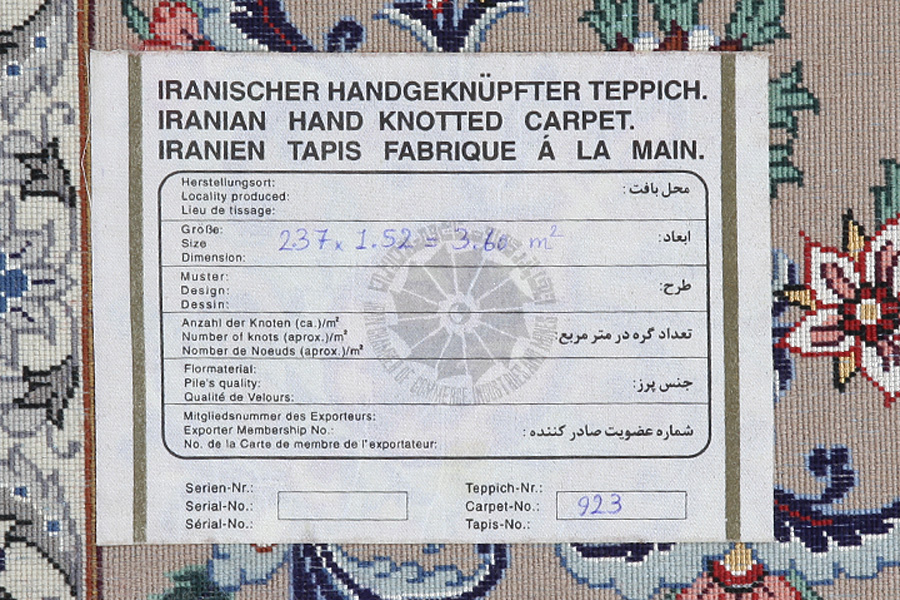 Isfahan Persian Rug 237x152 - Picture 11