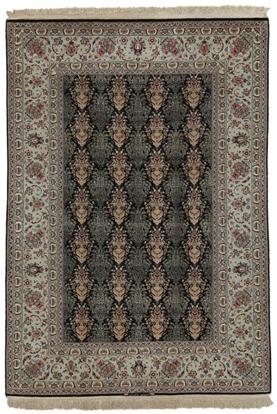 Isfahan Persian Rug 203x145