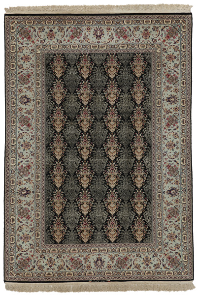 Isfahan Persian Rug 203x145