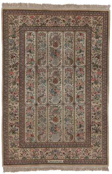 Isfahan Persian Rug 212x147