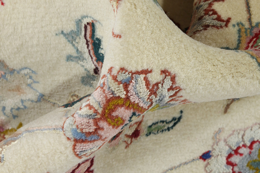 Tabriz Persian Rug 293x293 - Picture 15