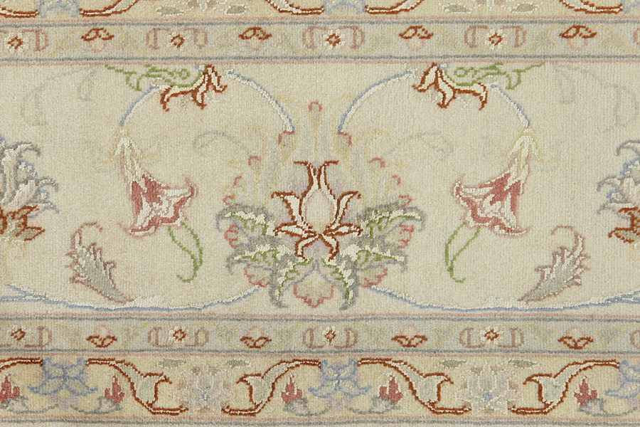 Tabriz Persian Rug 295x203 - Picture 9