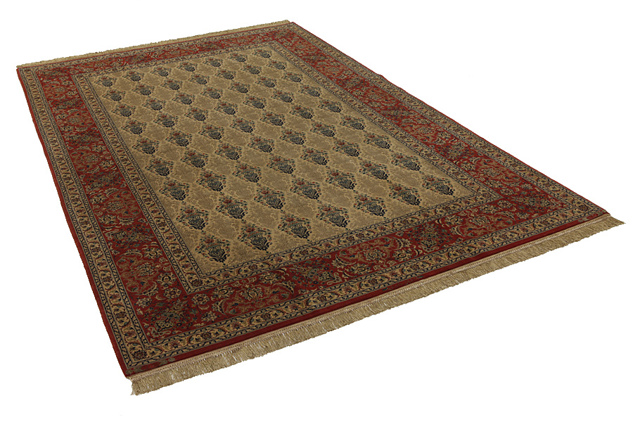 Isfahan Persian Rug 296x191 - Picture 1