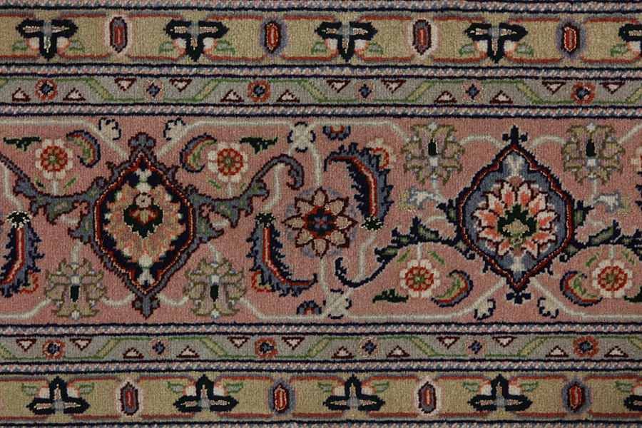 Tabriz Persian Rug 307x200 - Picture 7