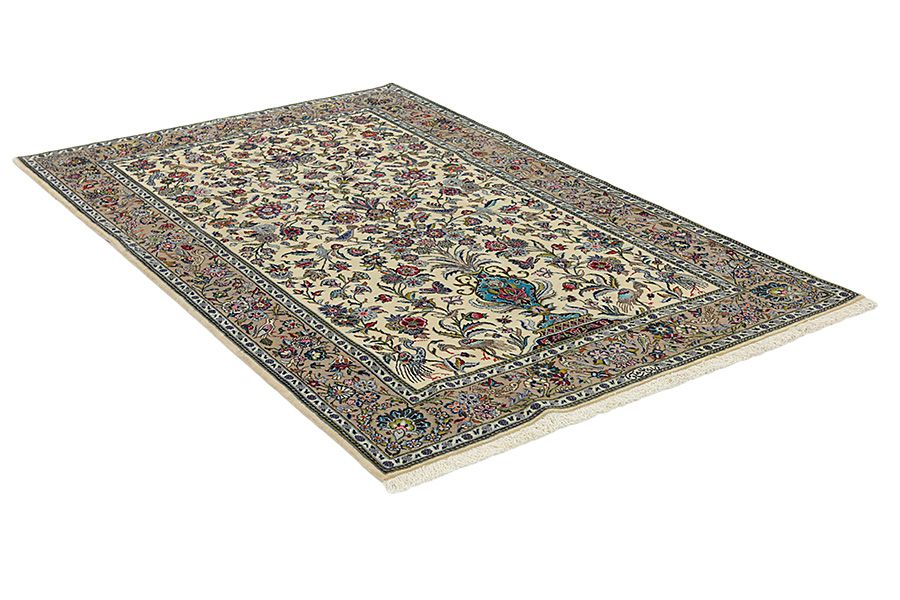 Isfahan Persian Rug 226x142 - Picture 1