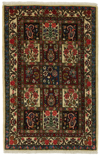 Bakhtiari Persian Rug 158x104