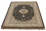 Isfahan Persian Rug 195x127 - Picture 3