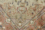 Tabriz Persian Rug 195x150 - Picture 8